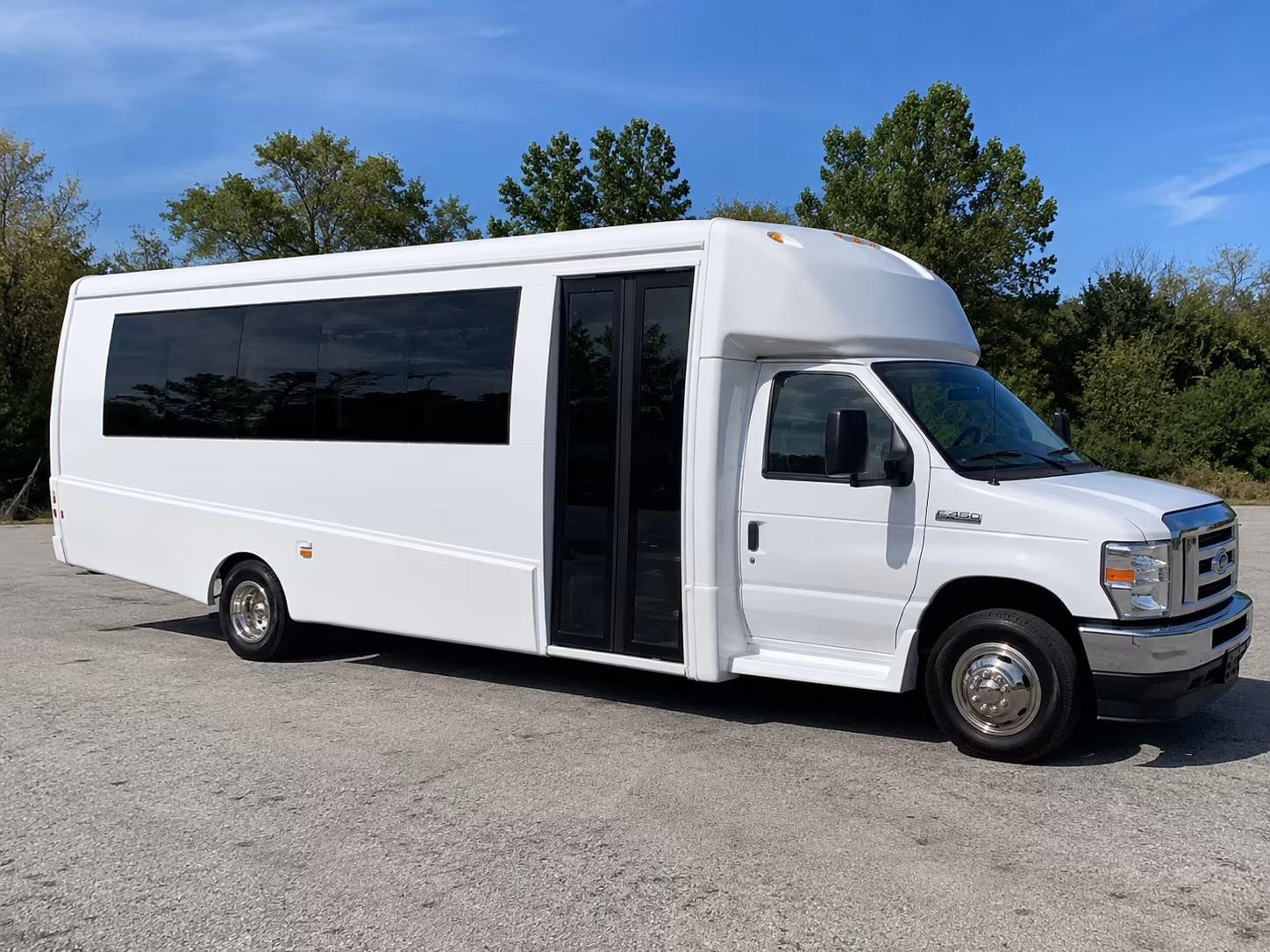 18 Passenger Party Bus Exterior