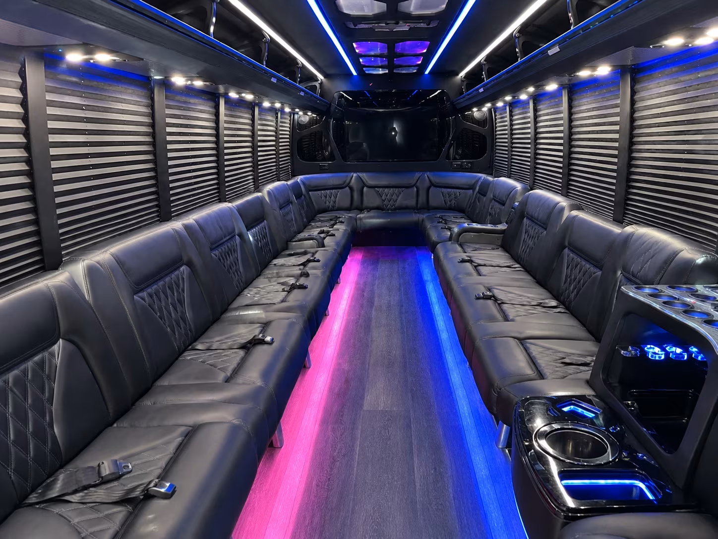 Corvallis Birthday, Sweet 16, & Quinceañera Party Bus Rentals