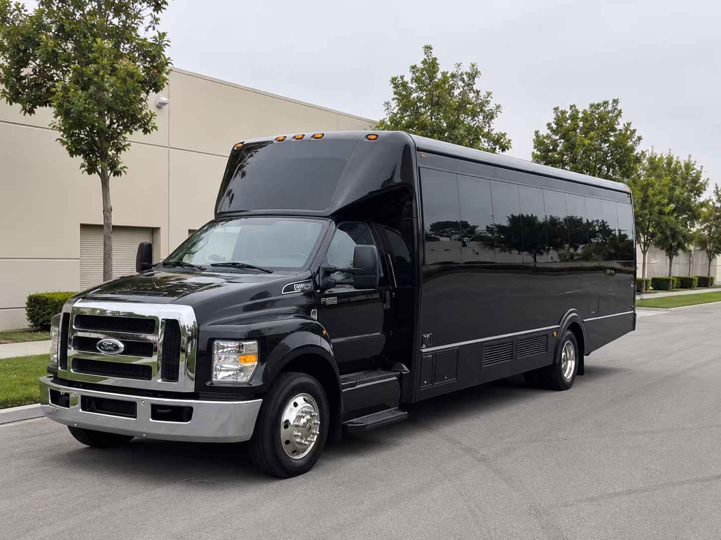 Portland Birthday, Sweet 16, & Quinceañera Transportation party bus exterior