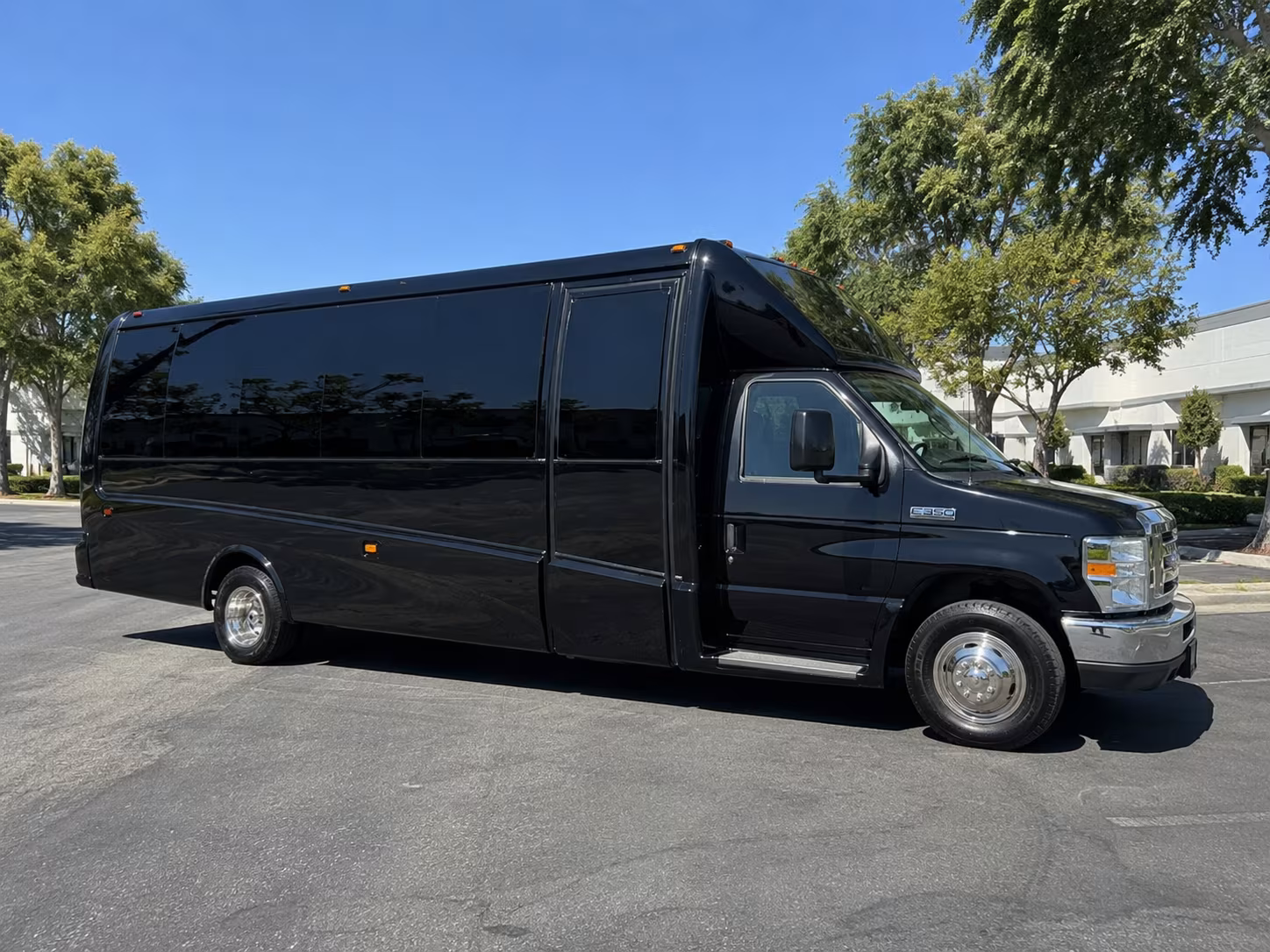 Portland Winery Tour & Pub Crawl Transportation party bus interior